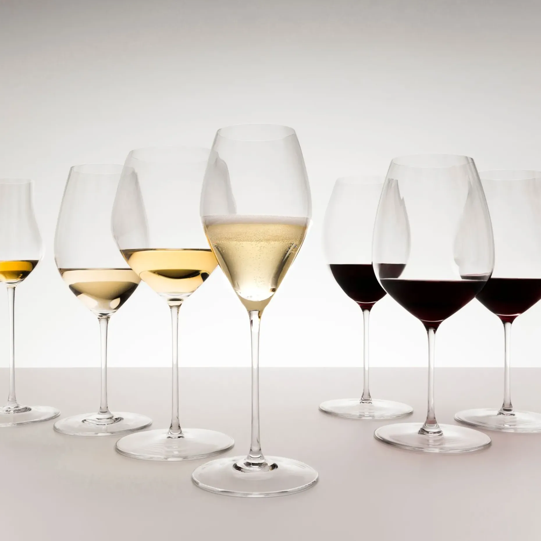 Performance Pinot Noir Vinglass 2-Stk.