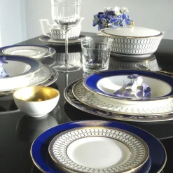 Renaissance Gold Sausekanne